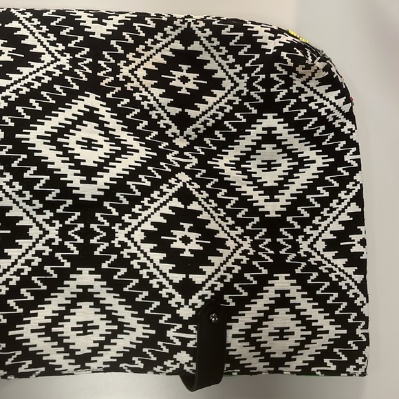 Big Buddha Multicolor Patterned beaded Tote zipper Bag preowned - Picture 7 of 14